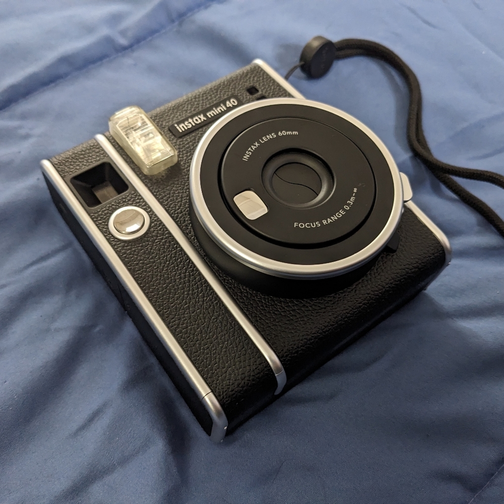 Fujifilm Instax Mini 40 Camera